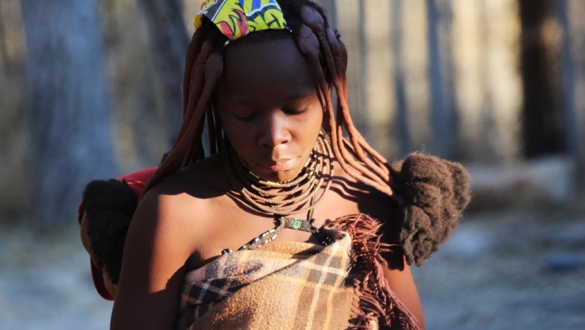 himba namibia girl