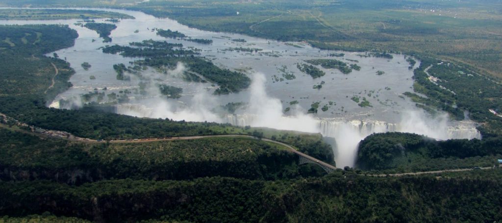 victoria falls exploringafrica safariadv zimbabwe viaggi travel zambia