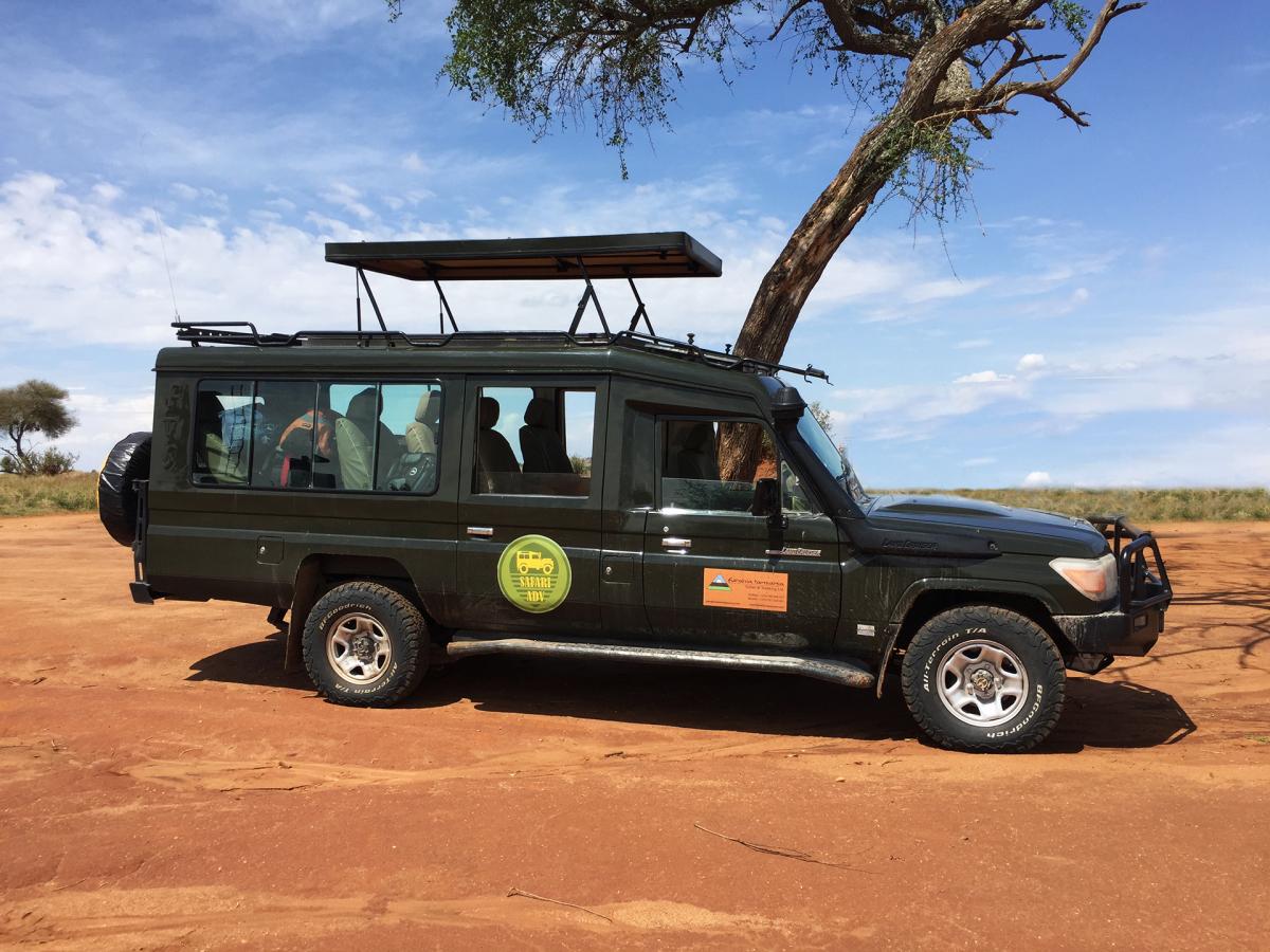 4x4 toyota land cruiser tanzania exploringafrica safariadv