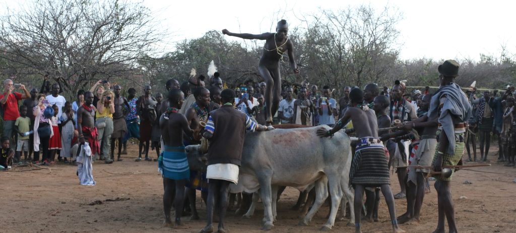 etiopia ethiopia exploringafrica safariadv travel omo valley dorze hamar kara dassanech konso ssanech konso